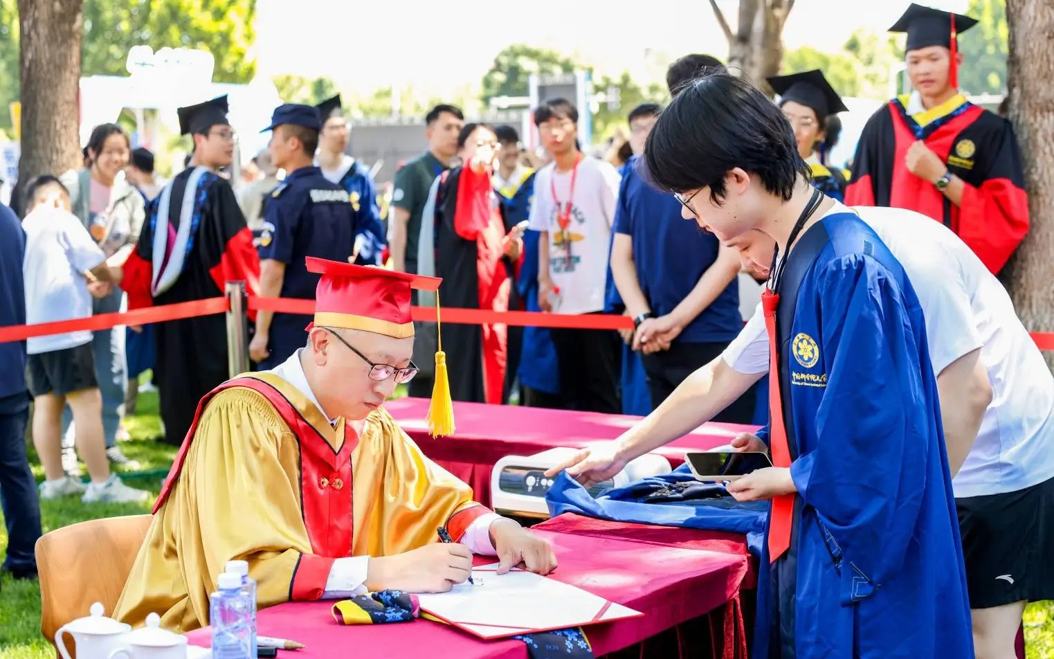 _中国科学院大学1.5万余名学生毕业，亲友参与规模创校史之最_中国科学院大学1.5万余名学生毕业，亲友参与规模创校史之最