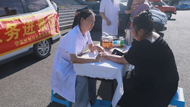 伊美“宠客”服务再升级 为游客提供超预期旅行体验__伊美“宠客”服务再升级 为游客提供超预期旅行体验