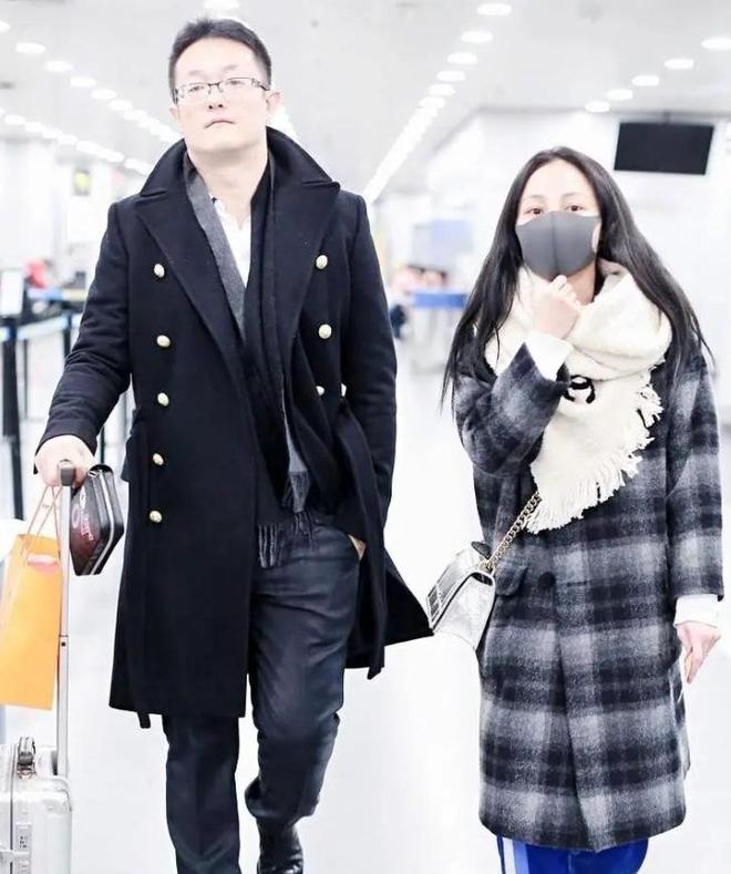 姚笛新恋情疑似曝光_姚笛座驾_