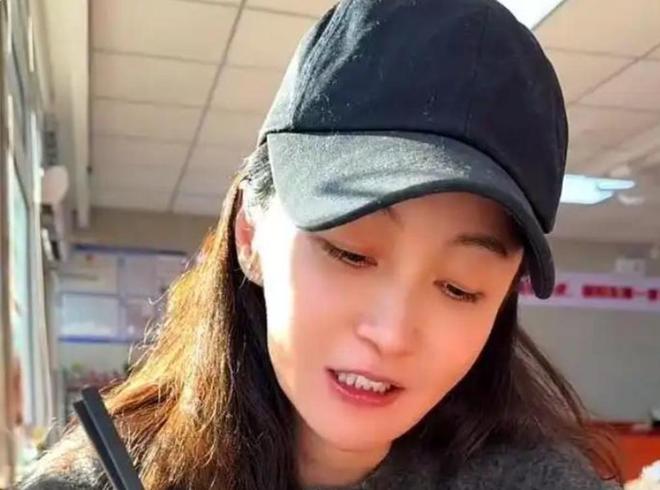 _姚笛座驾_姚笛新恋情疑似曝光