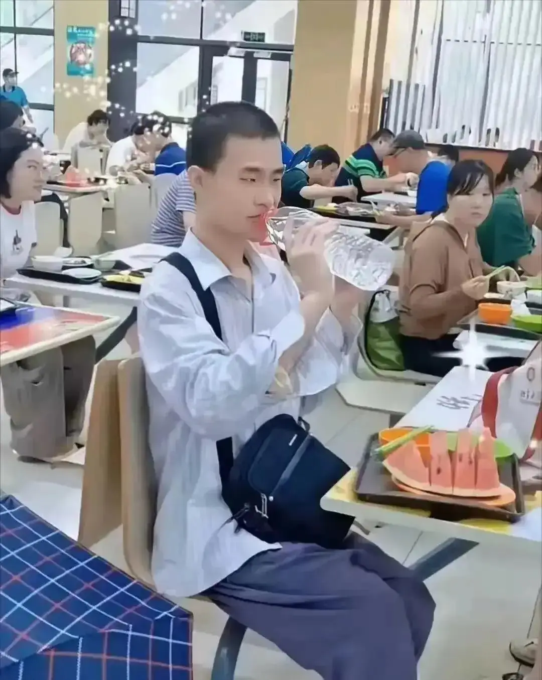 苍天有眼！韦神真不容易，终于升副教授了！熬到老掉牙了！__苍天有眼！韦神真不容易，终于升副教授了！熬到老掉牙了！