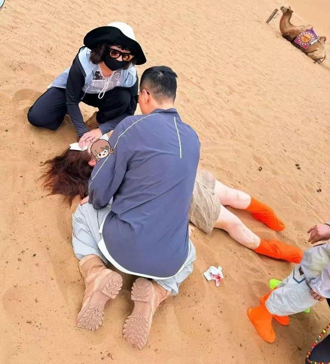 _全网狂赞这对夫妻，身份披露！_全网狂赞这对夫妻，身份披露！
