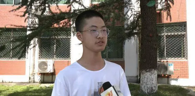 _高考状元励志文章七篇_高考状元励志名言