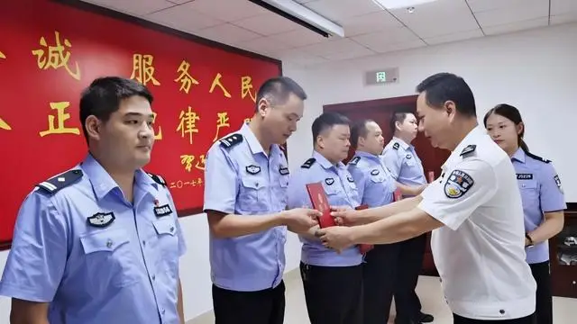 新警拜师仪式发言__公安民警拜师学艺心得体会