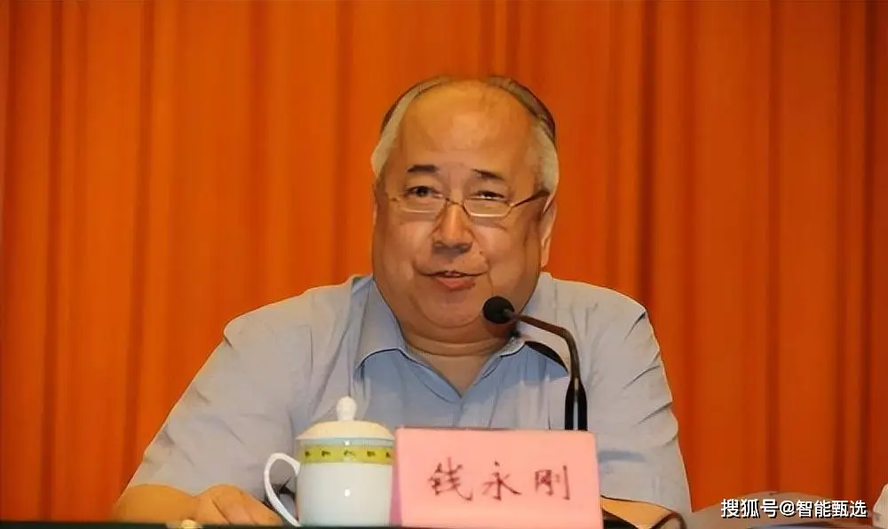 当刷题成为“求知欲的绞肉机”：钱永刚教授的教育警示与破局之道__当刷题成为“求知欲的绞肉机”：钱永刚教授的教育警示与破局之道