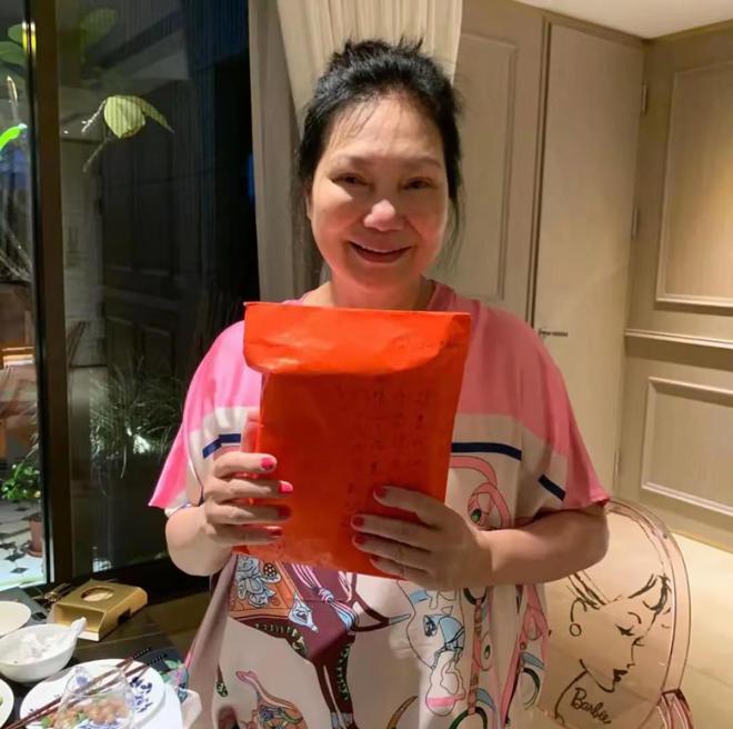 S妈输惨了！具俊晔将搬出大S爱巢，汪小菲再曝财产分配内幕_S妈输惨了！具俊晔将搬出大S爱巢，汪小菲再曝财产分配内幕_