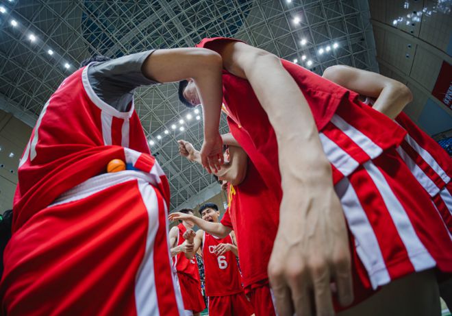nba火箭30分狂胜掘金_美国打尼日利亚狂胜83分_