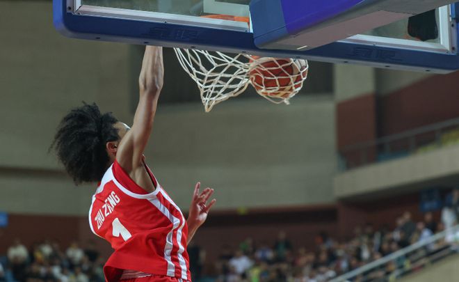 美国打尼日利亚狂胜83分_nba火箭30分狂胜掘金_
