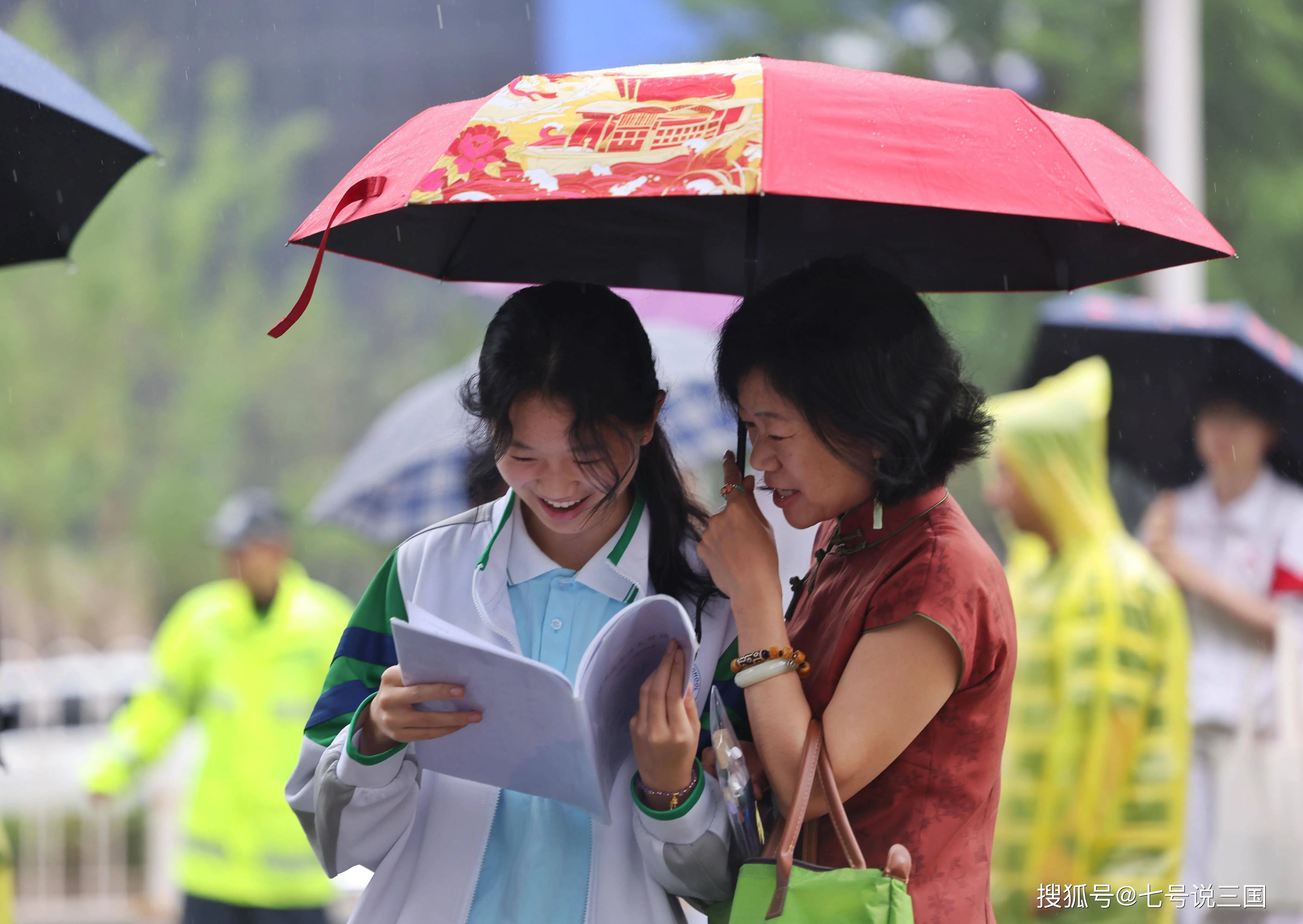 中国高考一本录取率，最高和最低的10个省份，京津沪遥遥领先_中国高考一本录取率，最高和最低的10个省份，京津沪遥遥领先_