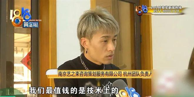 _瑜伽馆拍照姿势_瑜伽拍照片时摆的造型