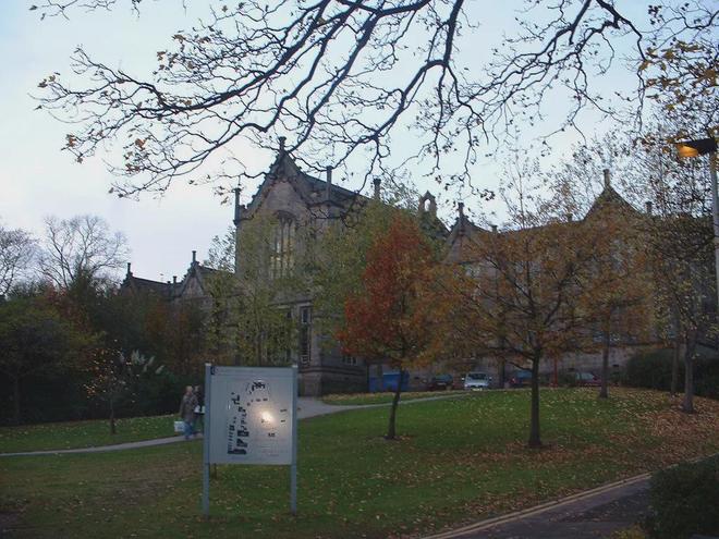 英国大学硕士国内认可度_英国大学硕士水_