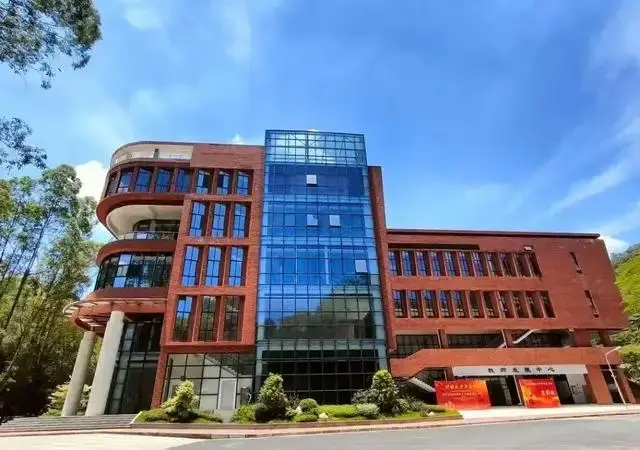 广州职业学校2021招生大专_广州职业技术学校本科_