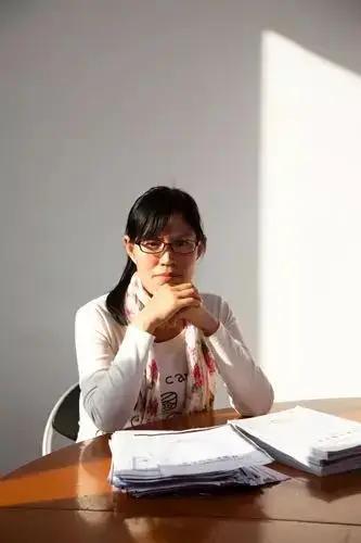 导师压榨学生怎么办__导师侮辱人格