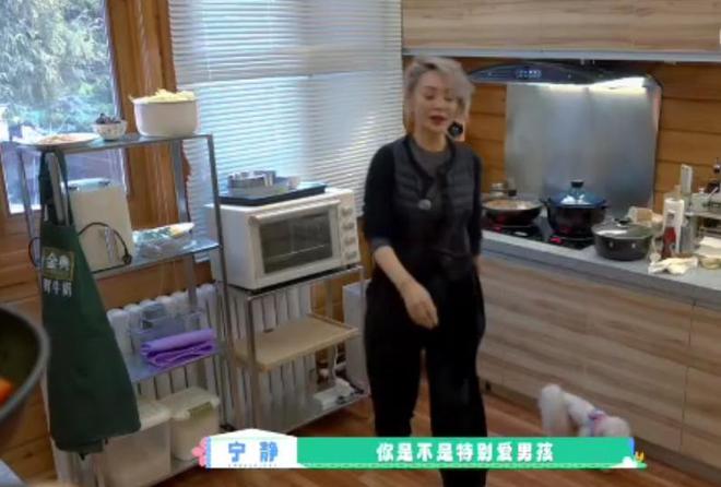 王思聪敢惹周杰伦吗_弟弟挑战姐姐_