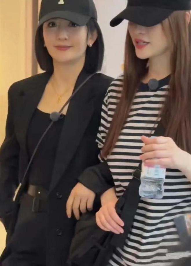 _谢娜超短裤_谢娜穿短裤