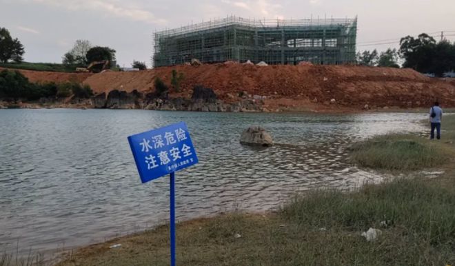 _伯利兹蓝洞潜水危险_图兰奔潜水危险吗