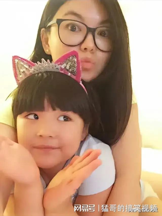 李湘也没想到，自己富养的女儿，挽救了前夫王岳伦岌岌可危的口碑_李湘也没想到，自己富养的女儿，挽救了前夫王岳伦岌岌可危的口碑_