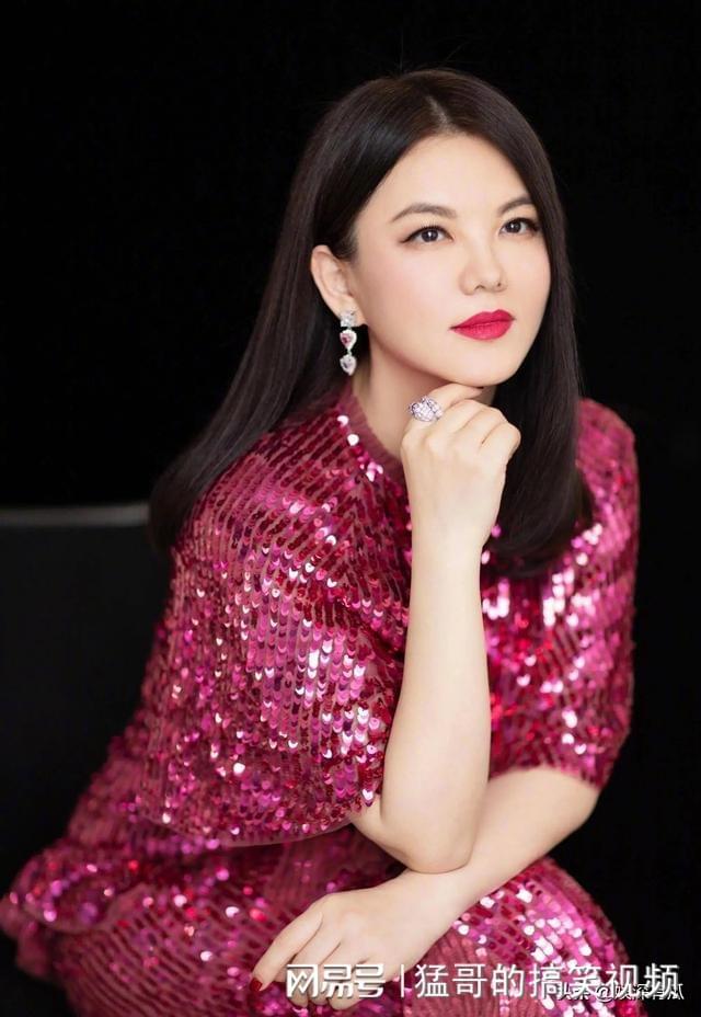 李湘也没想到，自己富养的女儿，挽救了前夫王岳伦岌岌可危的口碑__李湘也没想到，自己富养的女儿，挽救了前夫王岳伦岌岌可危的口碑
