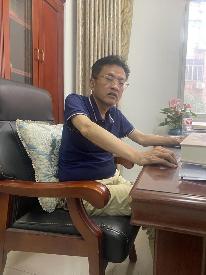 _岳阳学烧烤去哪里学_岳阳男校长