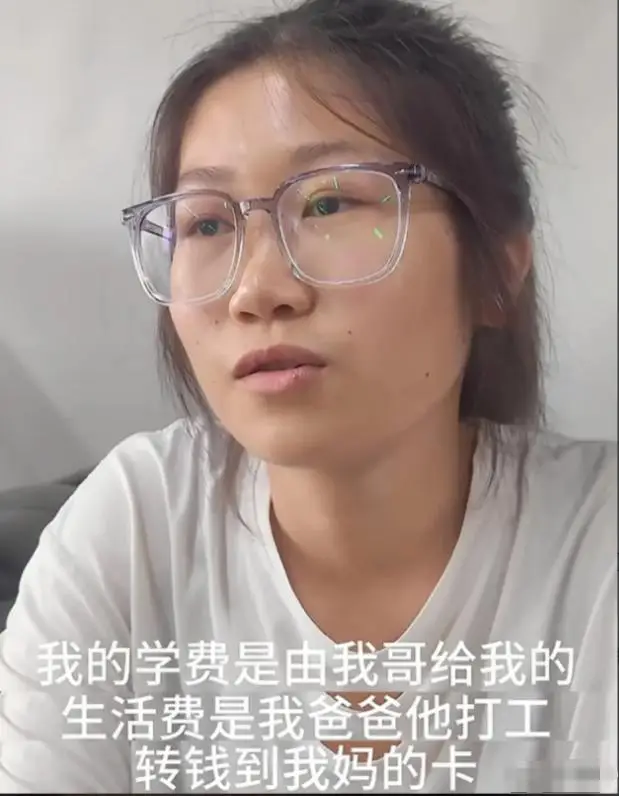新华社上门采访，扁担女孩最新发声，全家供她上学，透露高考情况_新华社上门采访，扁担女孩最新发声，全家供她上学，透露高考情况_