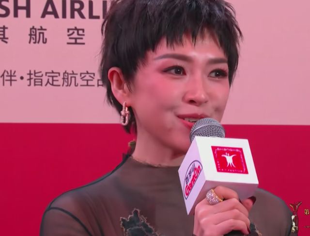 杨幂王俊凯综艺节目_杨幂王俊凯cp文_
