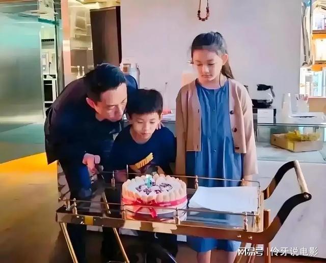 孩子是底线！汪小菲17字回怼网暴，还顺手给马筱梅出了口窝囊气