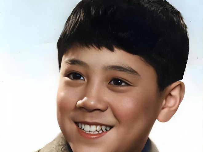 _蔡国庆真的很幸福！妻子漂亮有钱还“不爱露面”，俩儿子也很优秀_蔡国庆真的很幸福！妻子漂亮有钱还“不爱露面”，俩儿子也很优秀