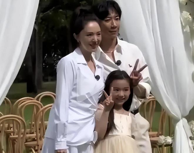 撕下伪装_撕去伪装的外衣_
