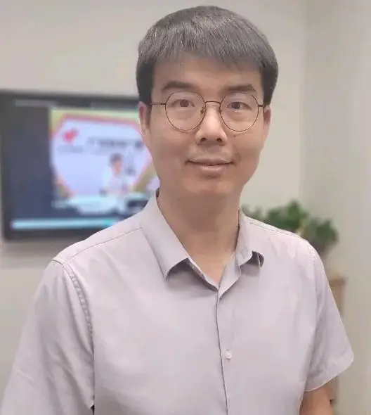 当公务员的大学__公务员铁饭碗吗
