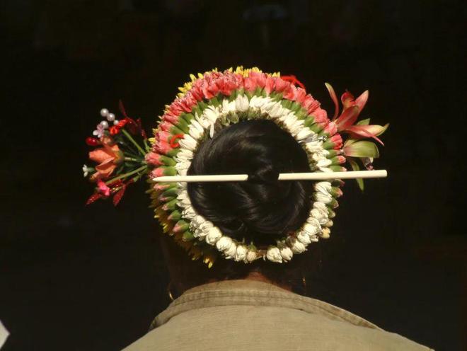 江南粗脚头：蟳埔双生花，泉州姊妹髻__江南粗脚头：蟳埔双生花，泉州姊妹髻
