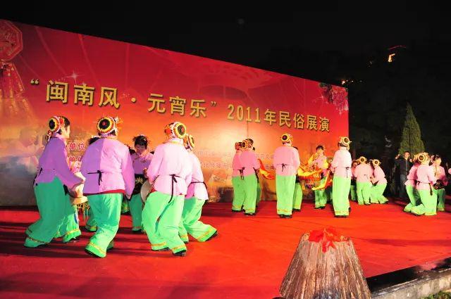 江南粗脚头：蟳埔双生花，泉州姊妹髻_江南粗脚头：蟳埔双生花，泉州姊妹髻_