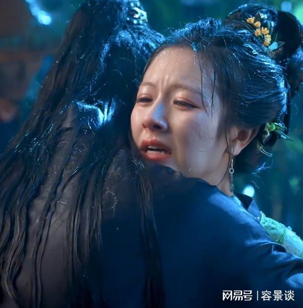 赵今麦的爸爸妈妈图片__赵今麦长大以后的图片