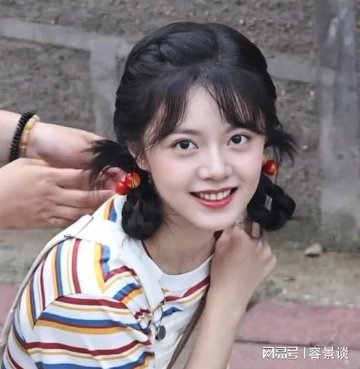 赵今麦长大以后的图片_赵今麦的爸爸妈妈图片_
