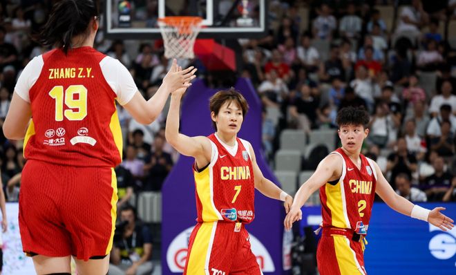 女篮卫冕最大短板暴露：三分21中4外线狂输18分 若碰日澳该咋办