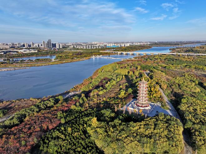引领变革怎么理解__引领时代发展的是什么