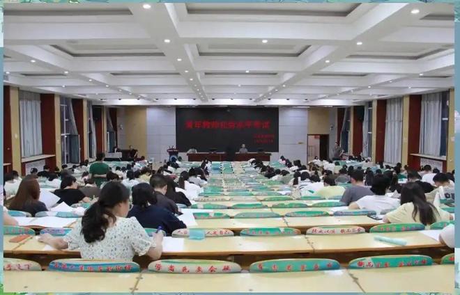 农村教师选调小学考什么_教师从农村小学选调到城区_