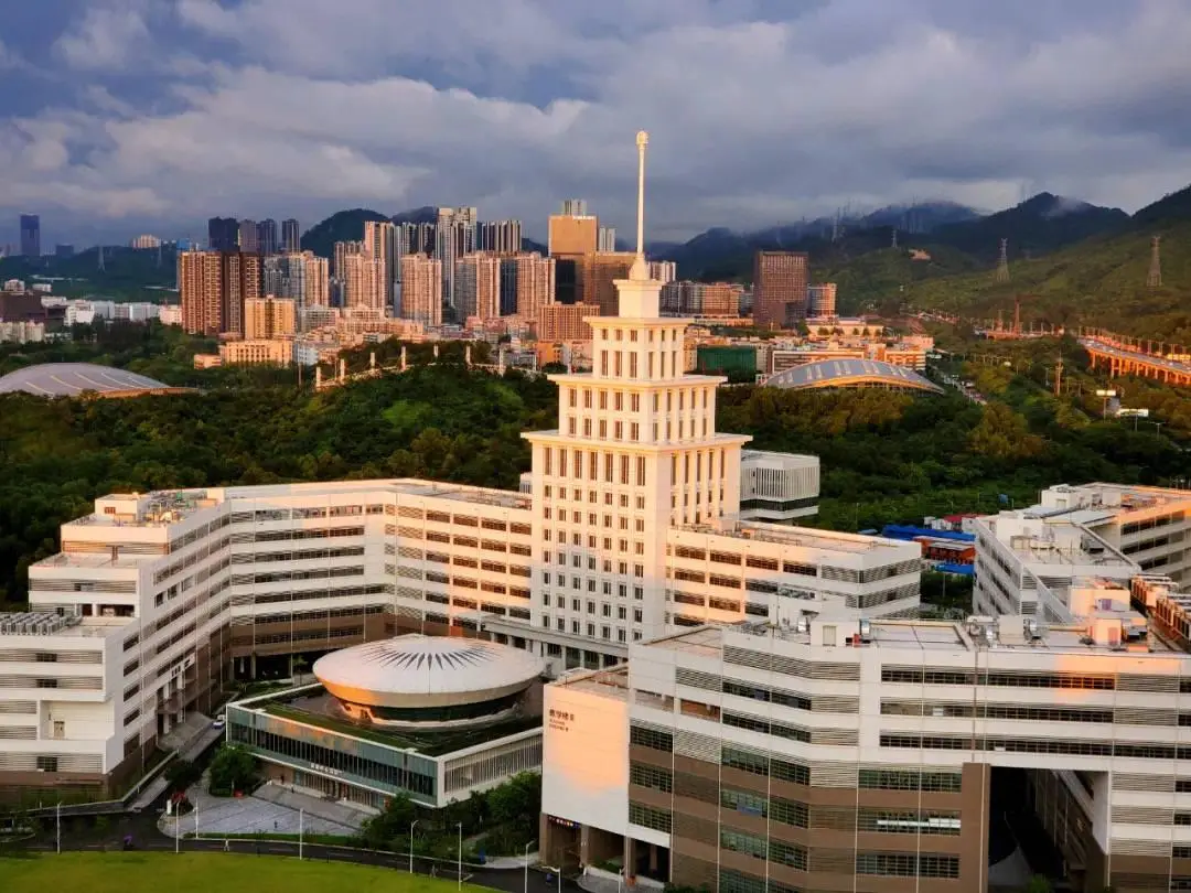 名校专科_专科顶尖的学校_
