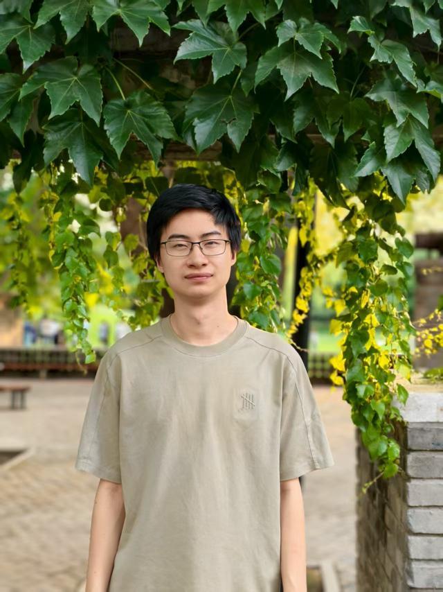 _感动中国2014年度人物_感动中国2011年度人物