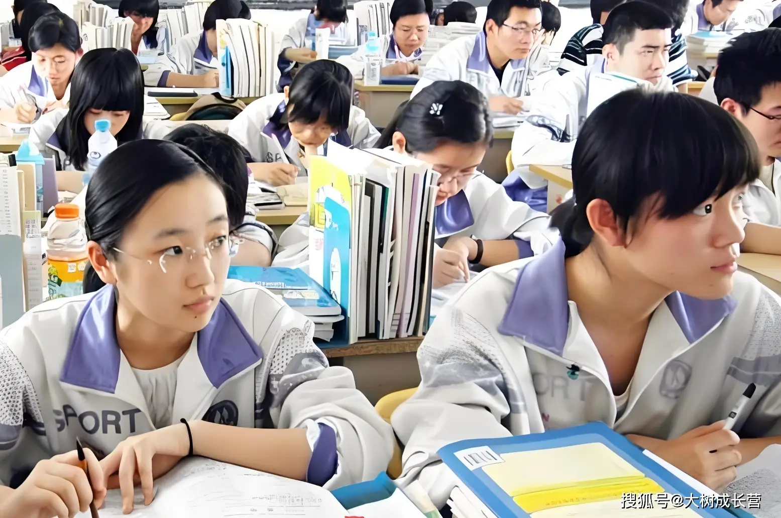 复旦保密学院湖南招生吗_杭电电院副教授待遇_