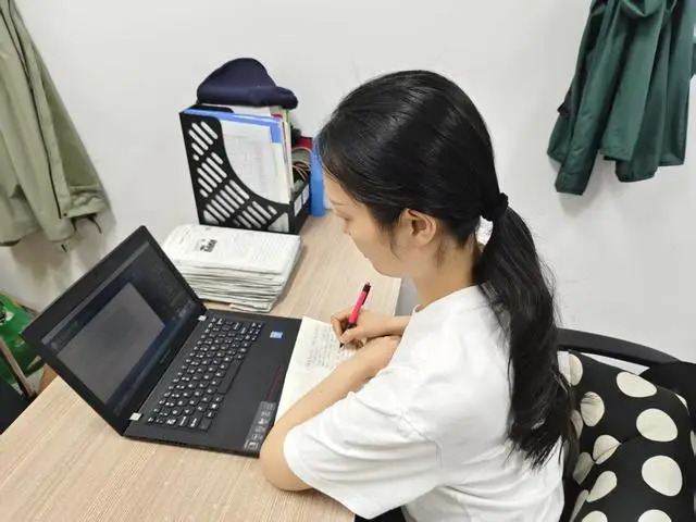 家校社共育促健康——五里堡小学积极组织观看心理专题讲座__家校社共育促健康——五里堡小学积极组织观看心理专题讲座