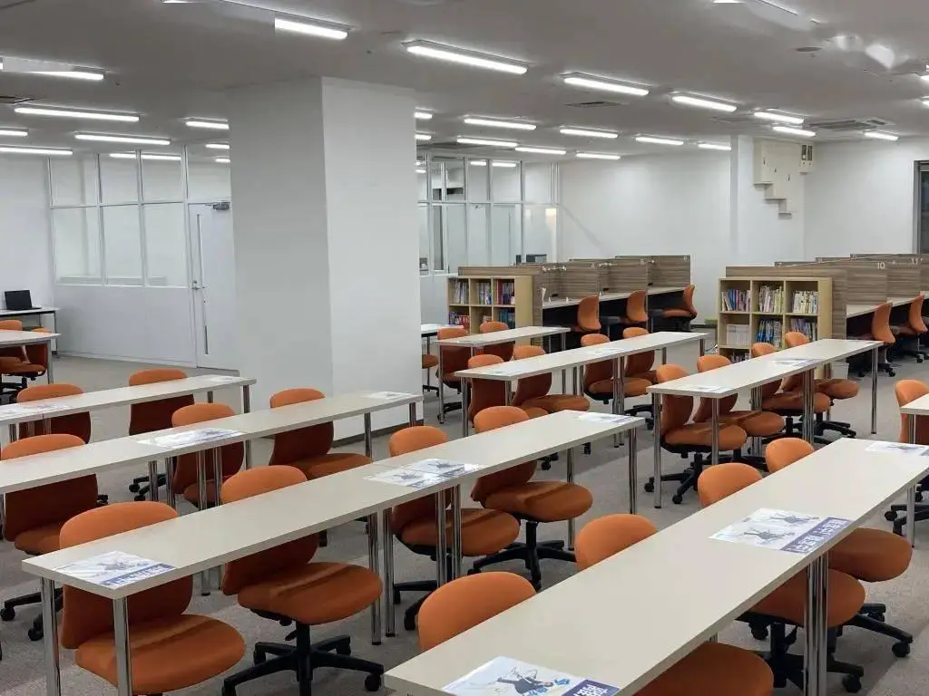 一见倾人城再见倾人国__日本人名校情结