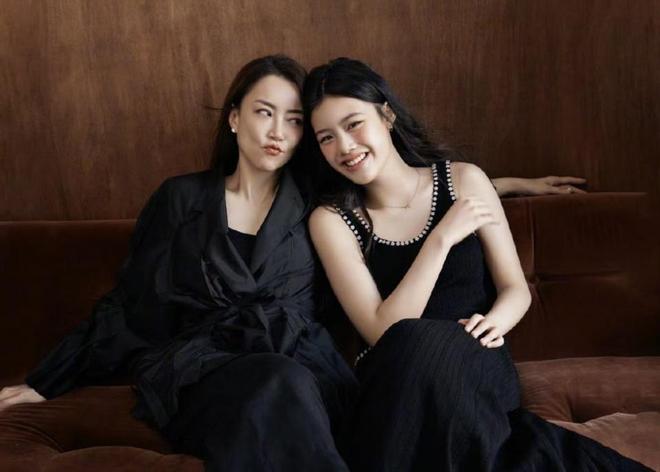 封秀女圣旨_霍汶希女儿像谢霆锋_