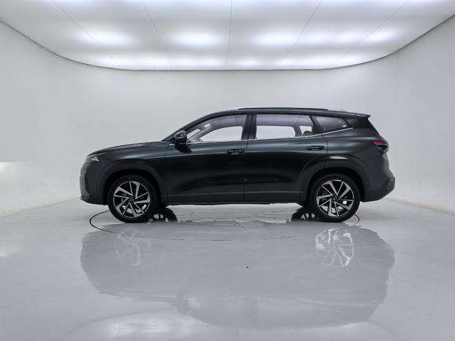 搭载1.4T动力6AT变速箱 全新捷达VS8正式亮相