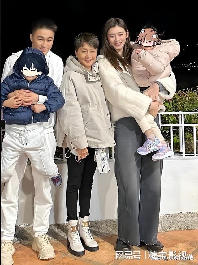 婆婆矮会影响孙子孙女身高吗__婆婆个子矮穿什么好看