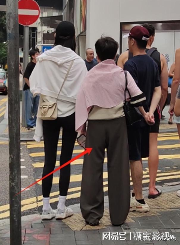婆婆矮会影响孙子孙女身高吗__婆婆个子矮穿什么好看