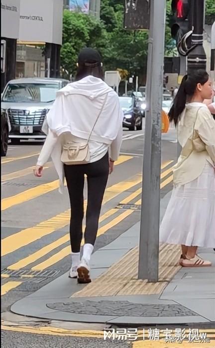_婆婆矮会影响孙子孙女身高吗_婆婆个子矮穿什么好看