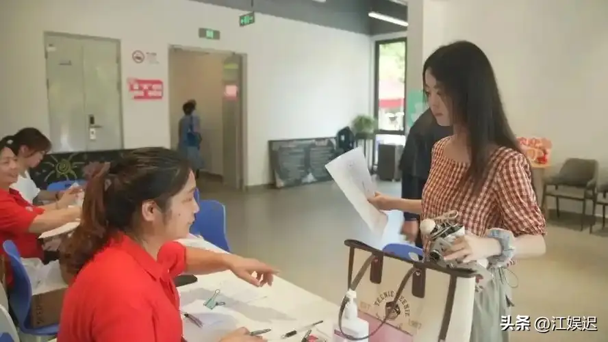 学校国庆防疫要求_大学生国庆放假温馨提示_