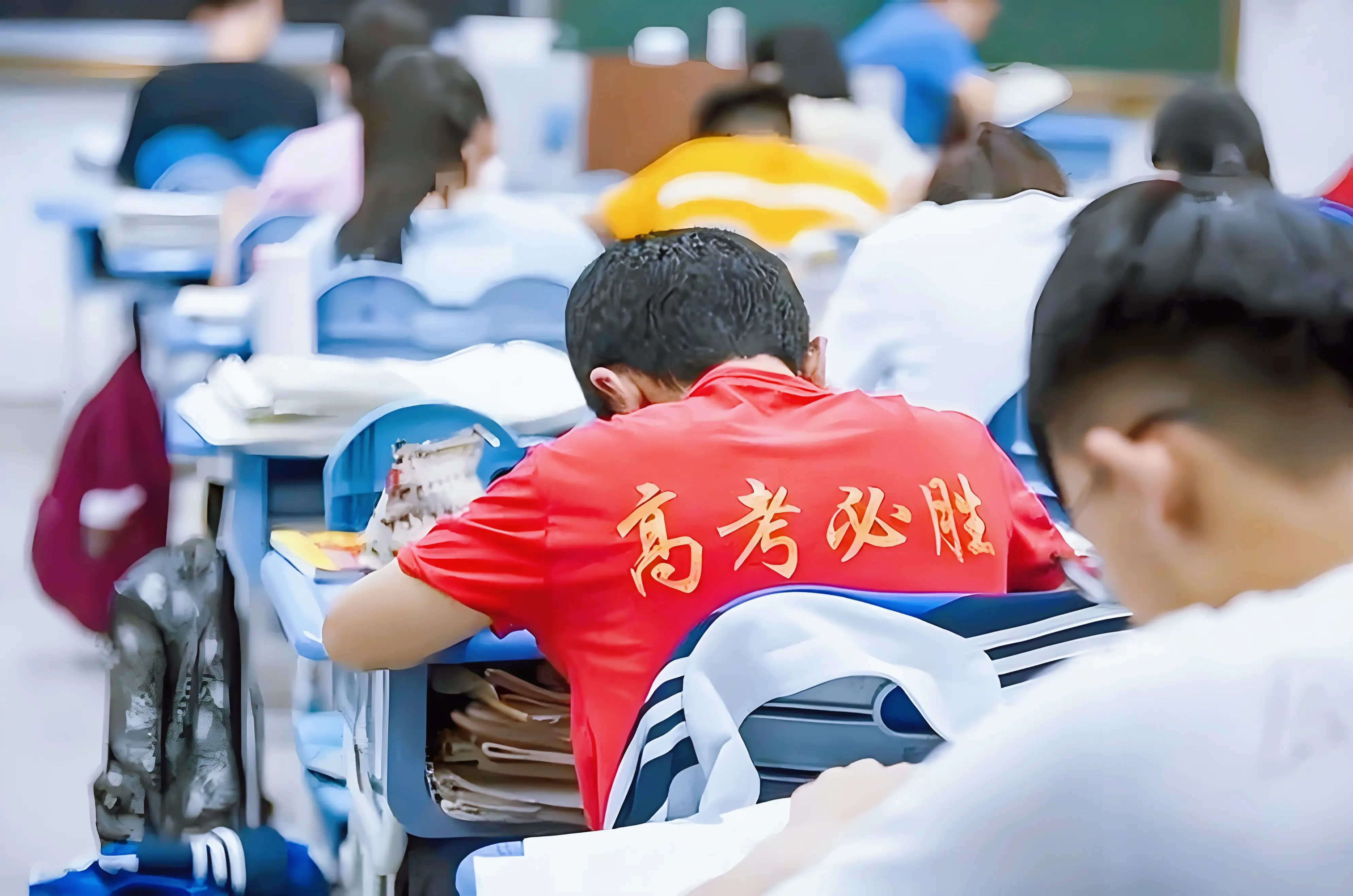 孩子的高考和模拟考试成绩，究竟差多少分？清北学霸给出了答案