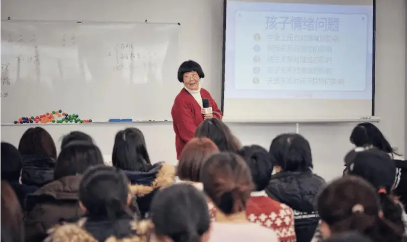 说话心理学百科_说话时的心理学小技巧_