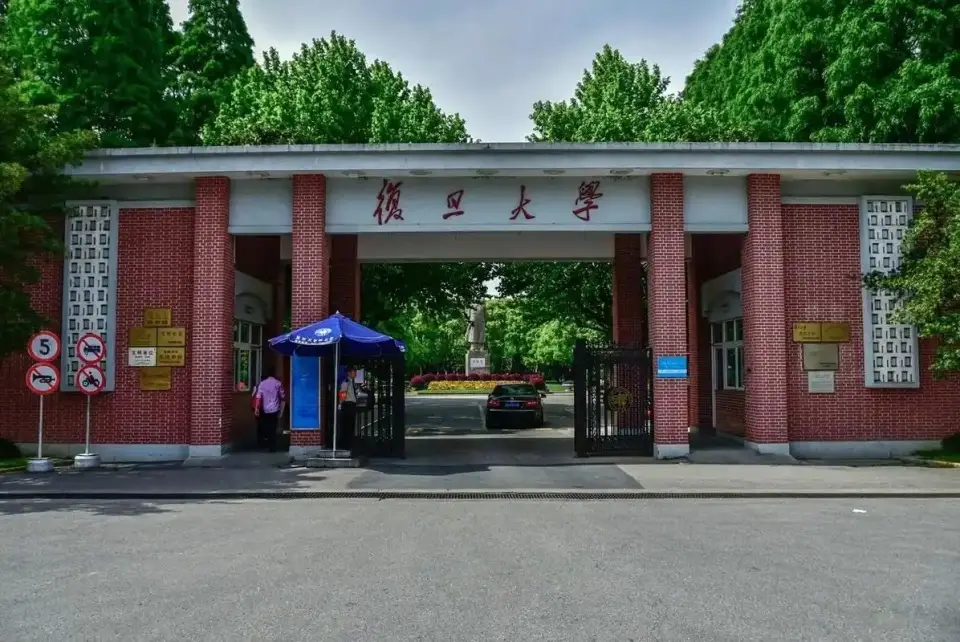 大学世界排名中国入选__中国大学进世界100强